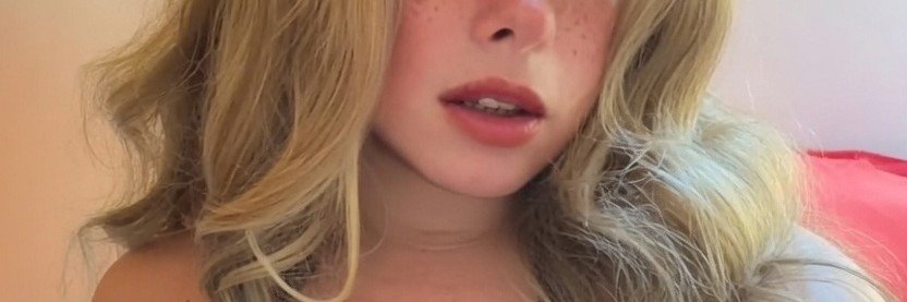 Vaniuxa Tranny's banner