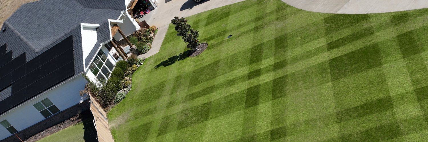 The Lawn Tools's banner
