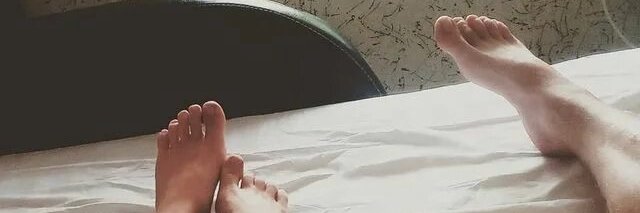 Patas/pies de chicos 🔥👣's banner