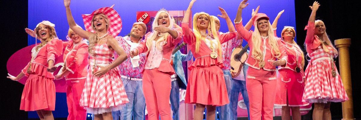 LAS MUÑECAS's banner