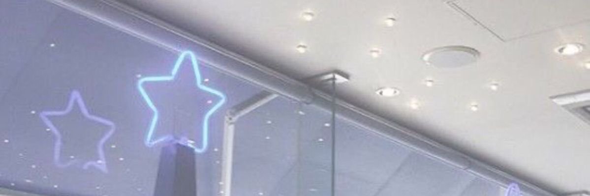 มิ's banner