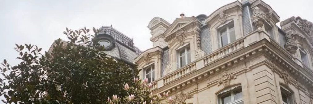 lux ୨ৎ's banner