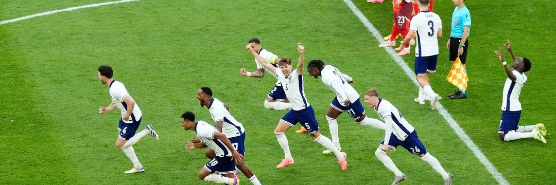ethan 💙🏴󠁧󠁢󠁥󠁮󠁧󠁿🦁🦁🦁's banner