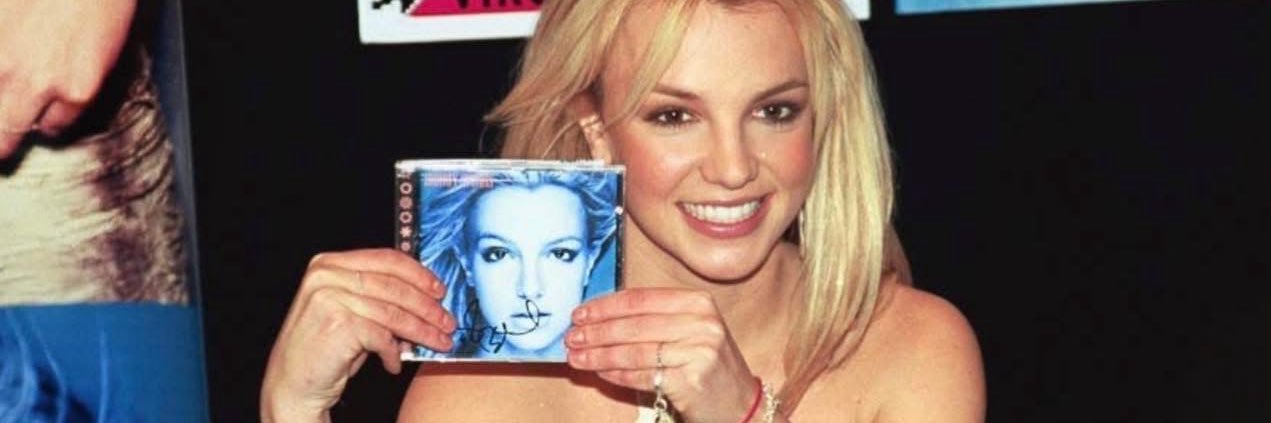 womanizer's banner