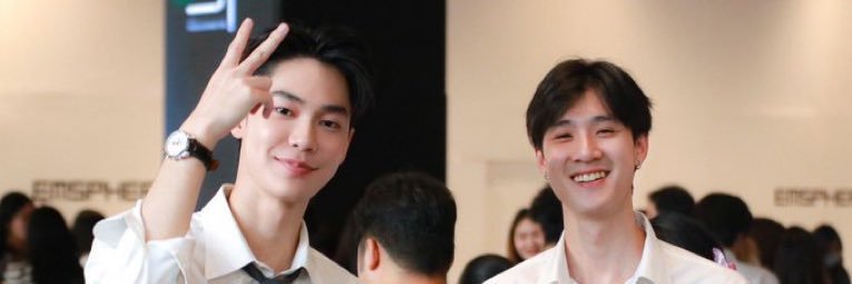 Biru💙's banner