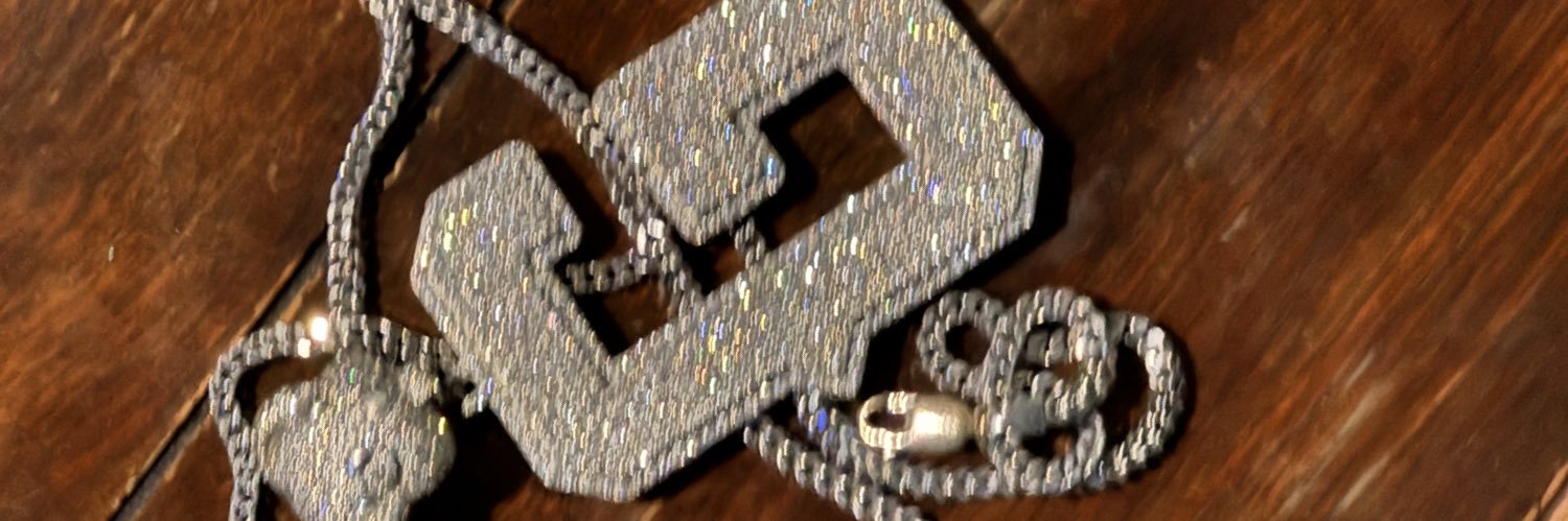 G5's banner