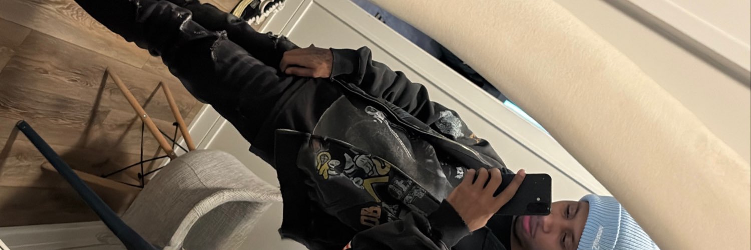 PopularLoner👨🏽‍🦯's banner