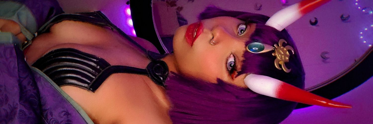 Rouge Thee Bat 🍑🦇's banner