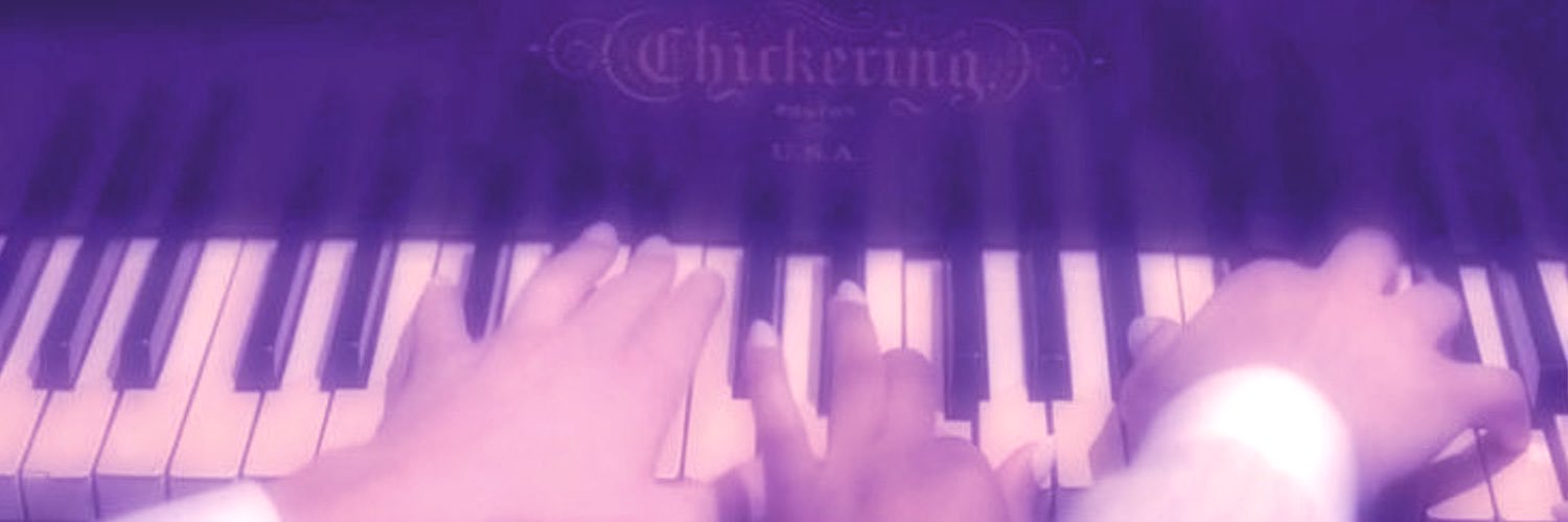 essie ☆'s banner