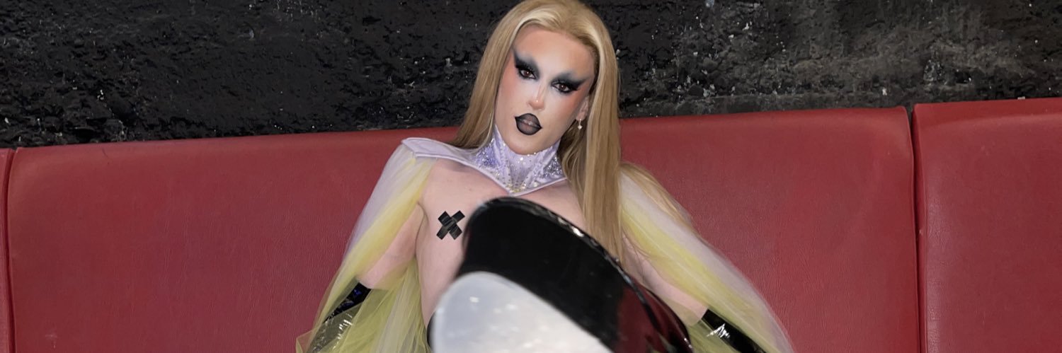 Queenn Marie's banner