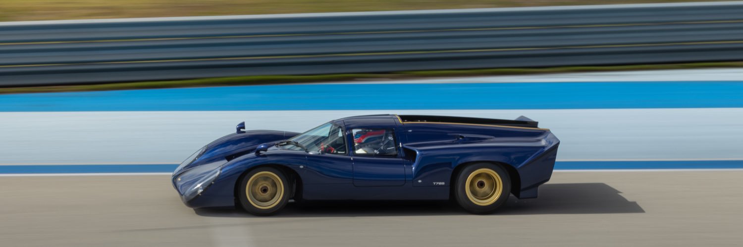 Lola Cars's banner