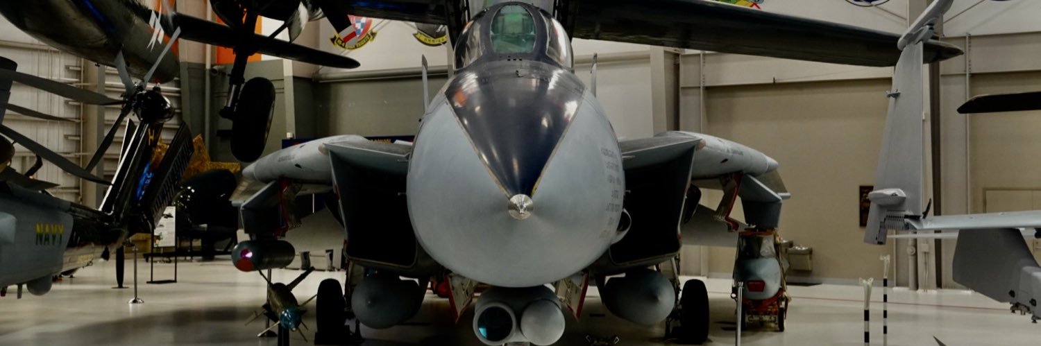TomcatJunkie🏴‍☠️'s banner