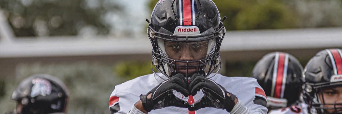 Kamron wilson 4⭐️ Edge rusher's banner