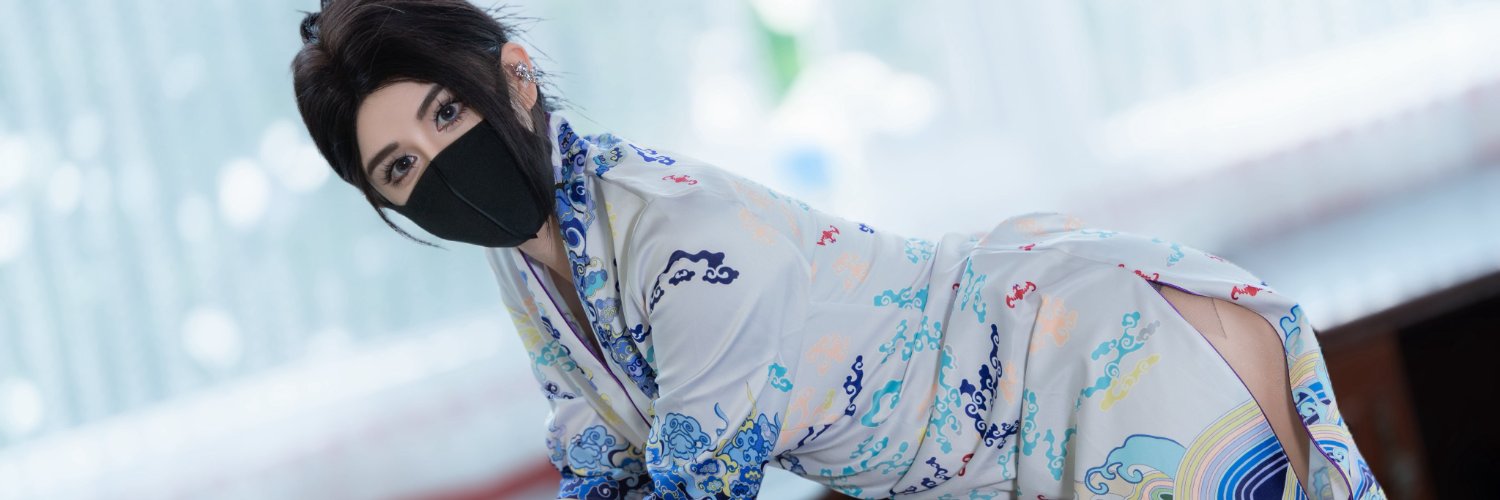 西野加奈KANA's banner