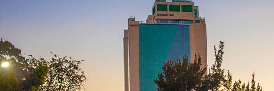 LANDLORD🇰🇪's banner