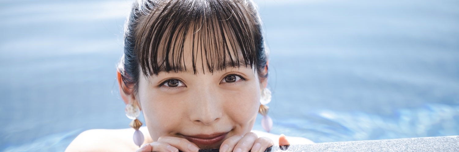 上坂すみれ2nd写真集「すみれのゆめ」公式's banner