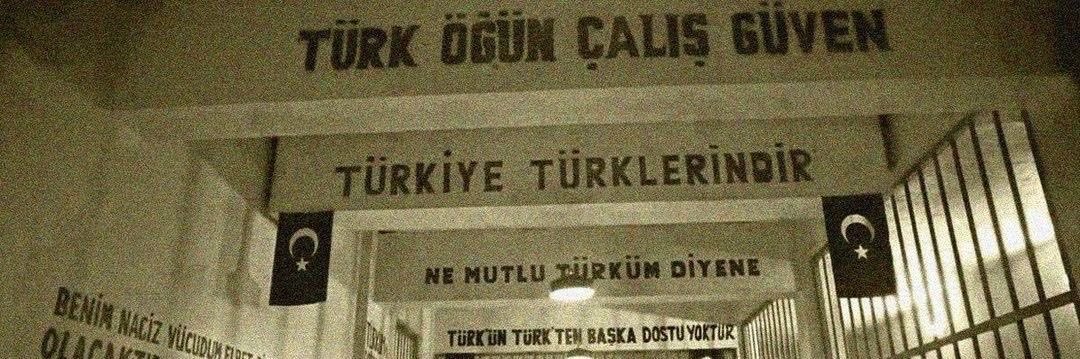 Büşşş's banner