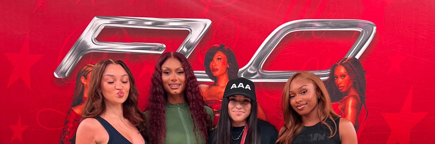 ana ♡'s banner