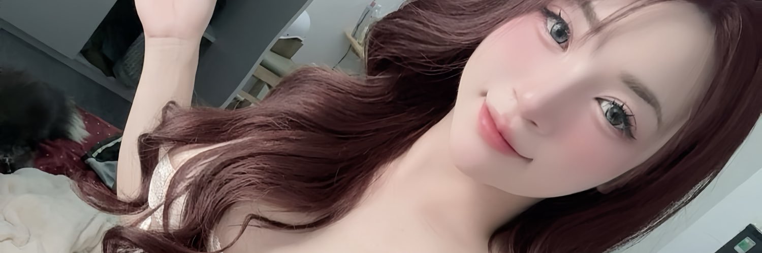 Amey ladyboy's banner