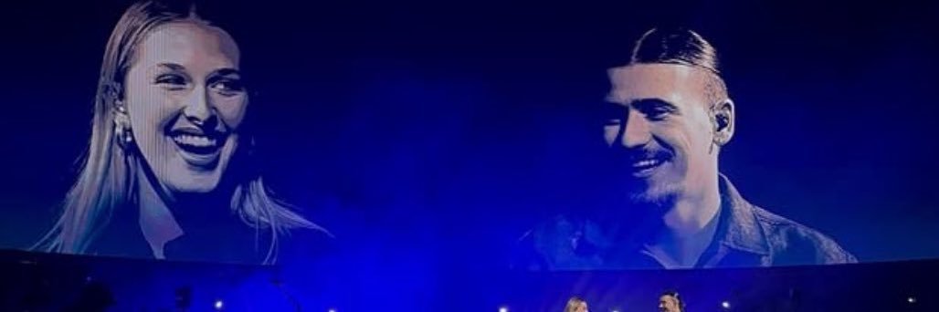 ❁(romane)'s banner
