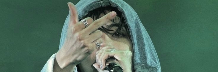 sassy (vio a Taehyung)'s banner