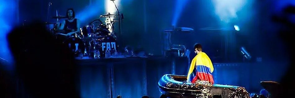 Rammstein Colombia's banner