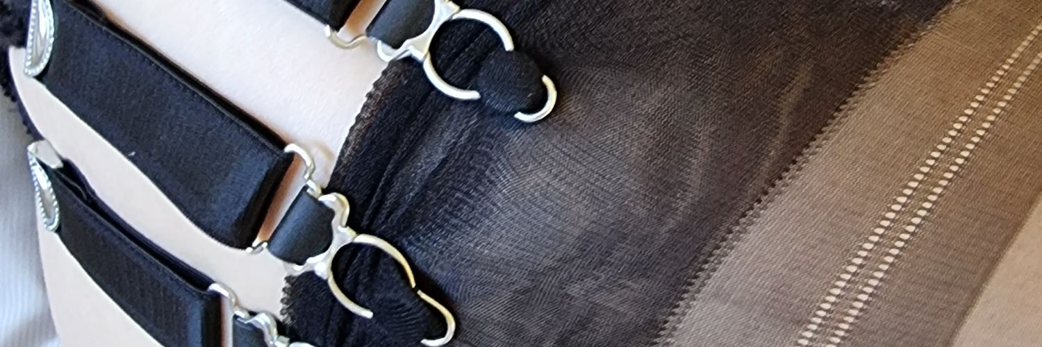 D&Ms Str8 Seams's banner