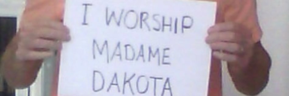 Madamedakota6's banner