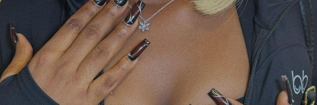 Dana Rose 🌹's banner