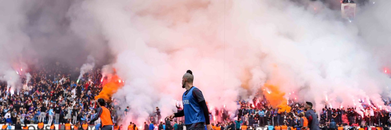 ﺦ's banner