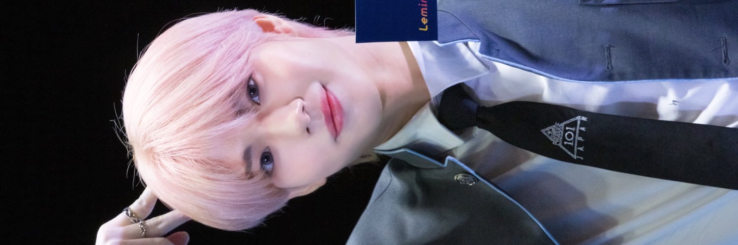 𝗺𝗮𝗰𝗮𝗿𝗼𝗻's banner