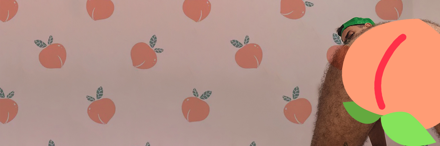🍑Skinny & Geeky🍑's banner