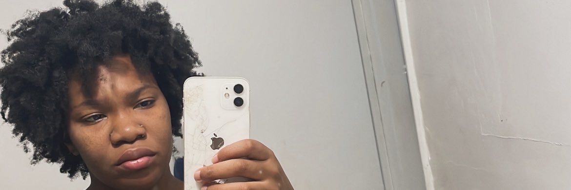 Curvyy🪬🫀🥀's banner