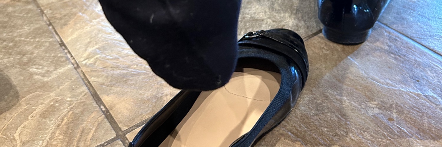 Shoeplay wife 👠's banner