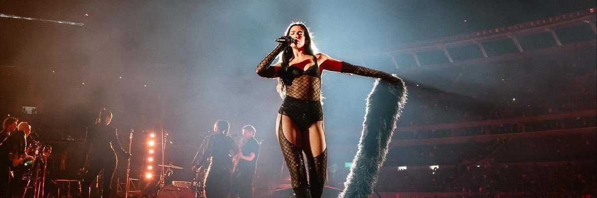 DUA LIPA ARGENTINA's banner