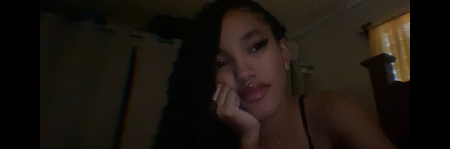 Gᥫ᭡'s banner