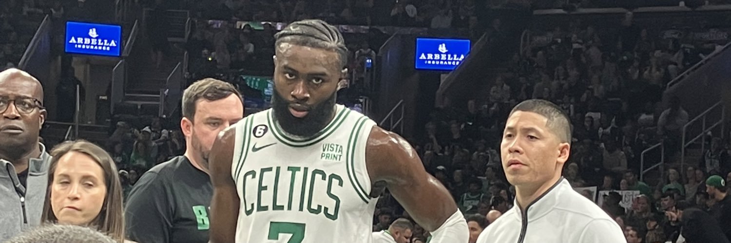 Dori ☘️☘️'s banner