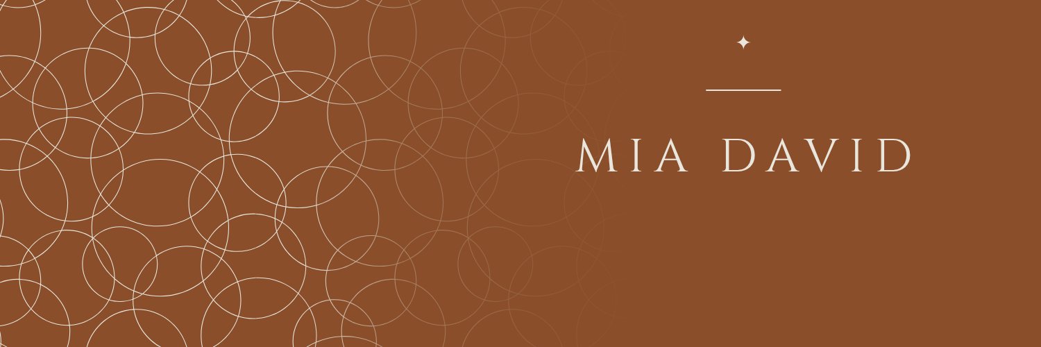 Mia David's banner