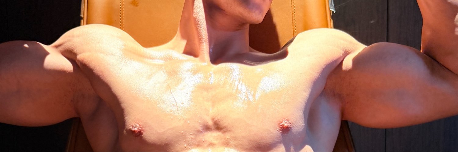 Cum's banner