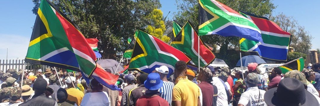 Tall Man 🇬🇷🇿🇦's banner