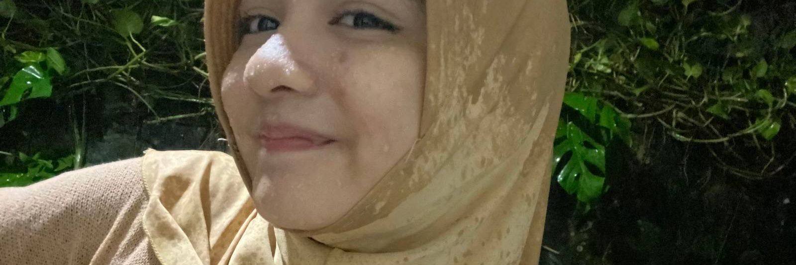 seragam and jilbab sport's banner