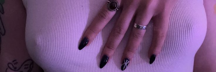 Rosa 🌹's banner