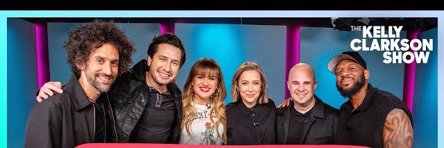 Team Kelly Clarkson 🍷💔☀️'s banner