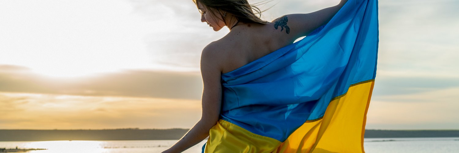 Anna Dellarte's banner