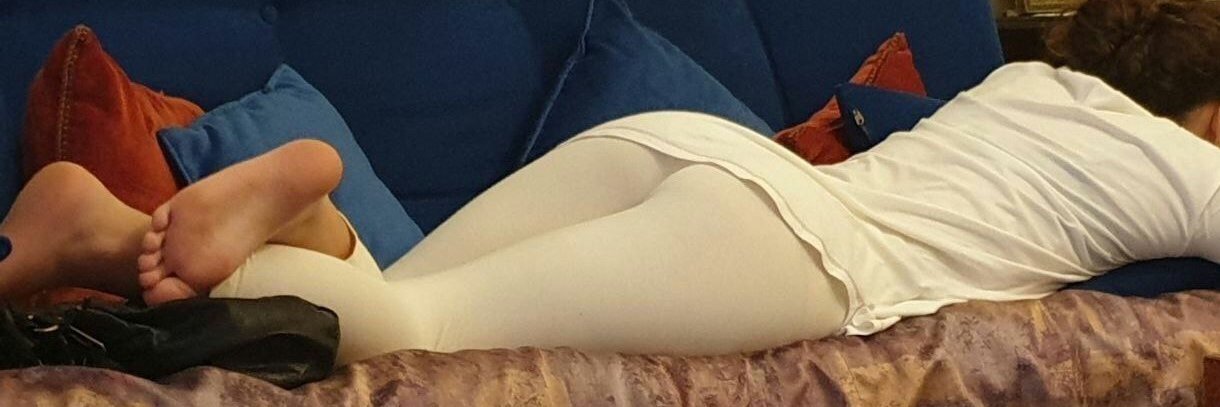 کاکولد جذاب (Cuckold Couple)'s banner