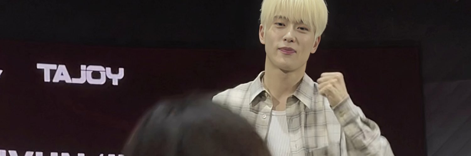 ‧₊ 𝑴𝒐𝒎𝒐ʲᵃᵉ’ˢ˗ˏˋ✰'s banner