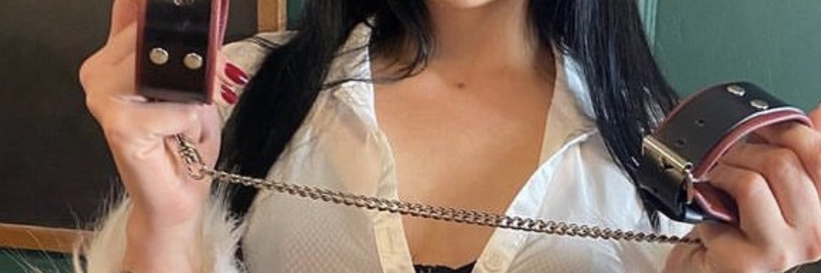 Mistress Sahibe Buse's banner