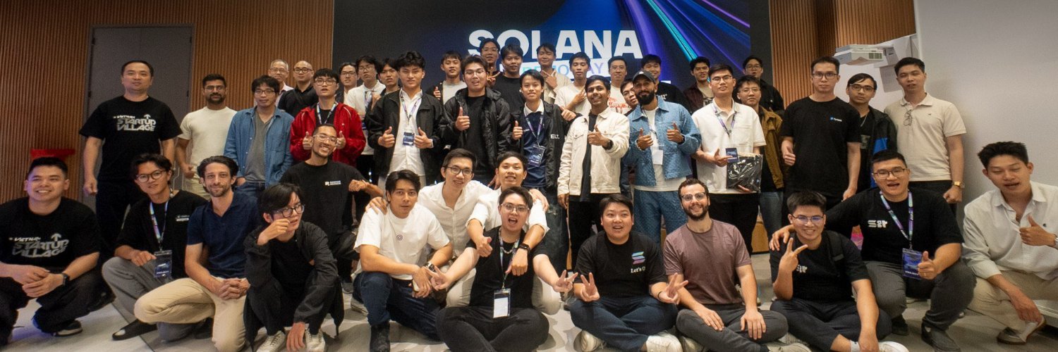 Superteam Vietnam's banner