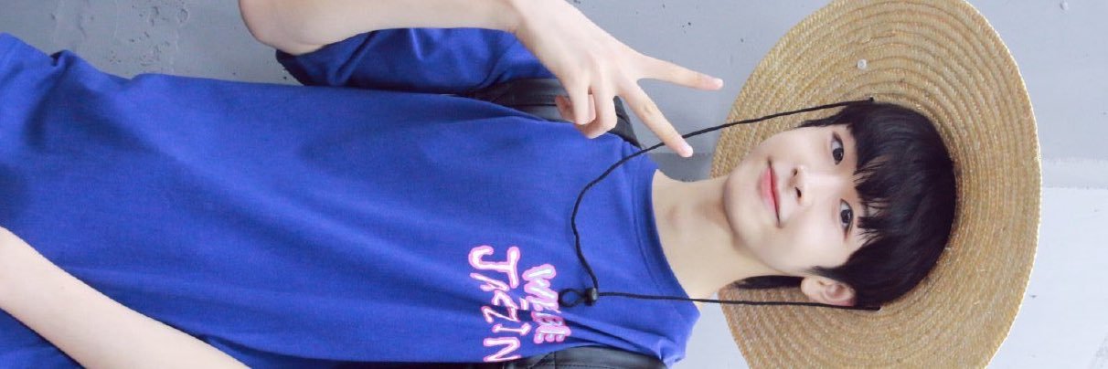 le's banner