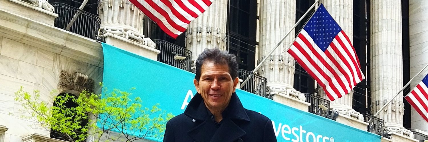 Gustavo A Ortiz🇱🇹's banner